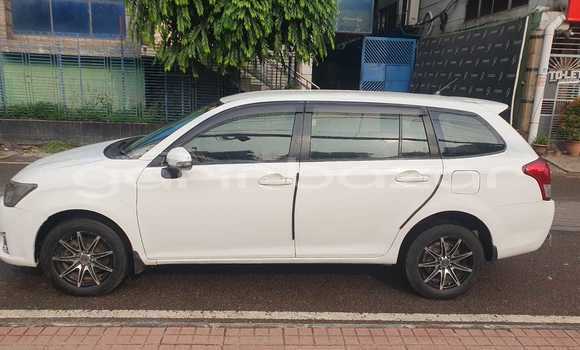 Buy Used 2013 Toyota Axio fielder in Dhaka, Dhaka Buy Used 2013 Toyota Axio fielder in Dhaka, Dhaka
