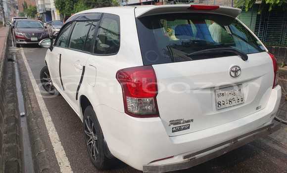 Buy Used 2013 Toyota Axio fielder in Dhaka, Dhaka Buy Used 2013 Toyota Axio fielder in Dhaka, Dhaka