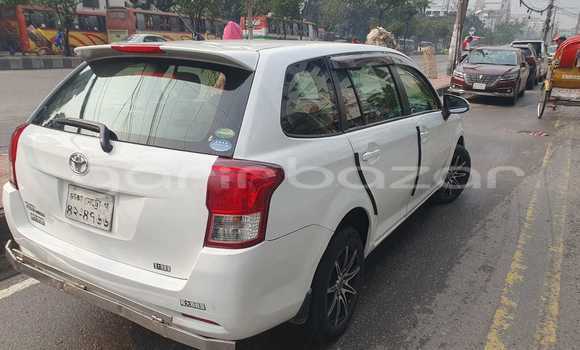 Buy Used 2013 Toyota Axio fielder in Dhaka, Dhaka Buy Used 2013 Toyota Axio fielder in Dhaka, Dhaka