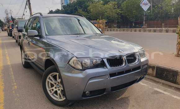 Buy Import 2003 BMW i3 in Dhaka, Dhaka Buy Import 2003 BMW i3 in Dhaka, Dhaka
