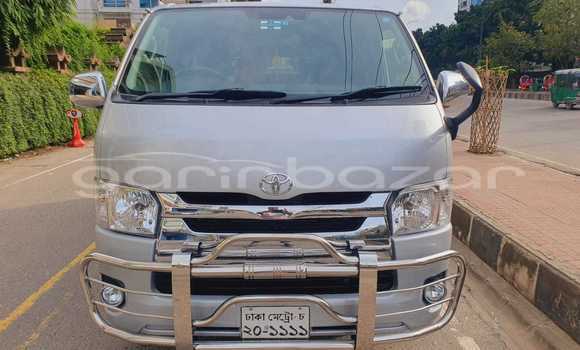 Buy Used 2018 Toyota Hiace super gl in Dhaka, Dhaka Buy Used 2018 Toyota Hiace super gl in Dhaka, Dhaka