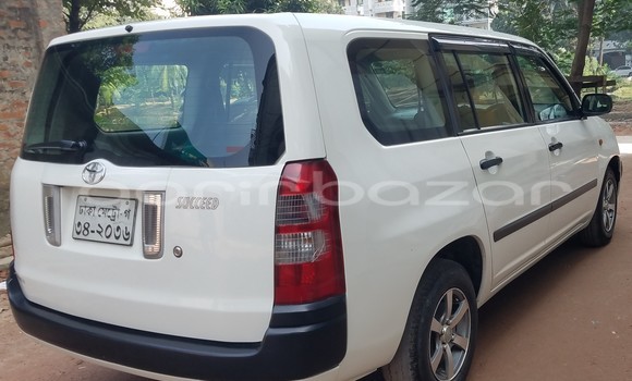 Buy Used 2012 Toyota Succeed in Dhaka, Dhaka Buy Used 2012 Toyota Succeed in Dhaka, Dhaka