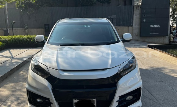 কেনা ব্যবহৃত Honda Vezel White গাড়ী মধ্যে ঢাকা মধ্যে Dhaka কেনা ব্যবহৃত Honda Vezel White গাড়ী মধ্যে ঢাকা মধ্যে Dhaka