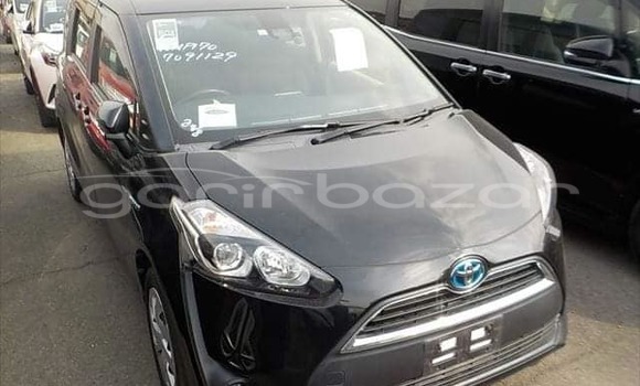 Buy Used 2018 Toyota Sienta in Badarganj, Rangpur Buy Used 2018 Toyota Sienta in Badarganj, Rangpur