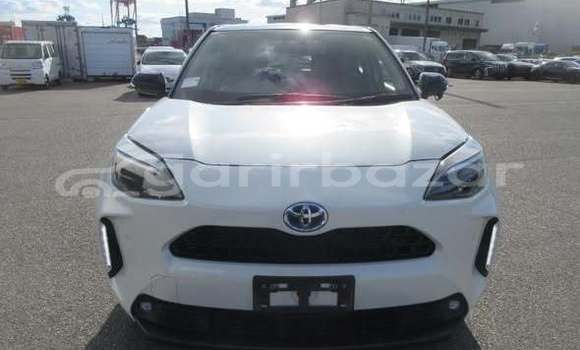 কিনুন ব্যবহৃত Toyota গাড়ী