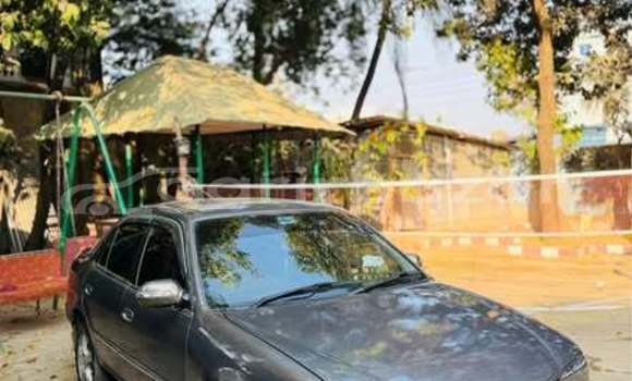 Buy Used 1996 Toyota 110 in Dhaka, Dhaka