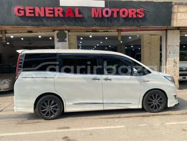 Big with watermark toyota esquire dhaka dhaka 83982