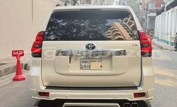 Buy Used 2021 Toyota Land cruiser in Dhaka, Dhaka Buy Used 2021 Toyota Land cruiser in Dhaka, Dhaka