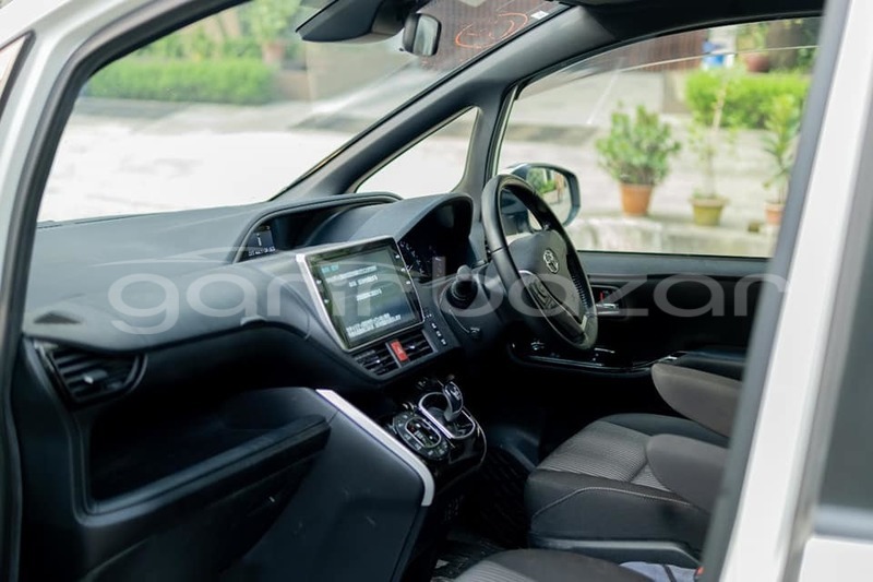 Big with watermark toyota voxy bandarban bandarban 10657