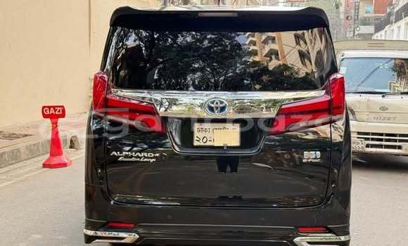 Buy Used 2019 Toyota Alphard in Dhaka, Dhaka Buy Used 2019 Toyota Alphard in Dhaka, Dhaka