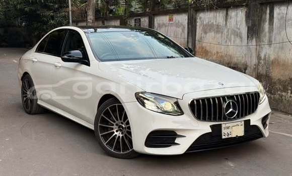 Buy Used 2014 Mercedes-Benz E200 in Dhaka, Dhaka Buy Used 2014 Mercedes-Benz E200 in Dhaka, Dhaka