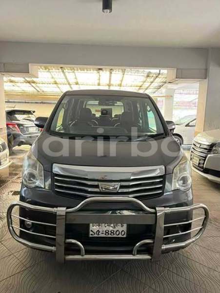 Big with watermark toyota noah dhaka dhaka 84001