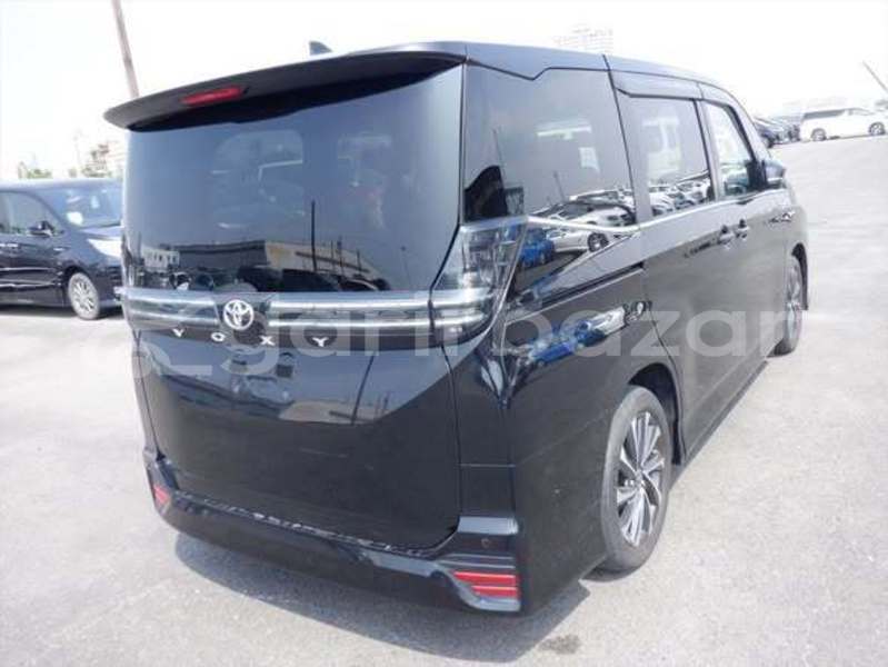 Big with watermark toyota voxy dhaka dhaka 84004