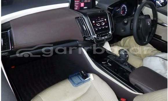 Buy Used 2020 Toyota Crown in Dhaka, Dhaka Buy Used 2020 Toyota Crown in Dhaka, Dhaka
