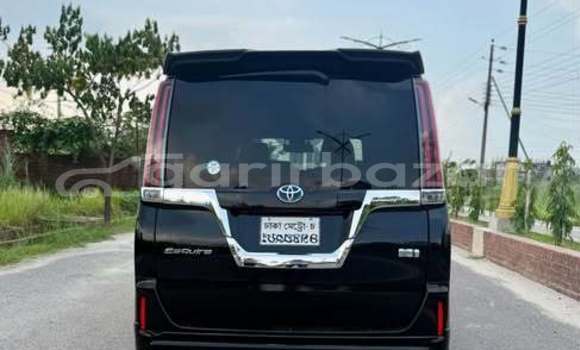 Buy Used 2017 Toyota Esquire in Dhaka, Dhaka
