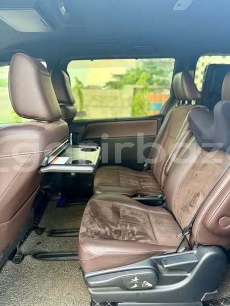 Big with watermark toyota esquire dhaka dhaka 84011