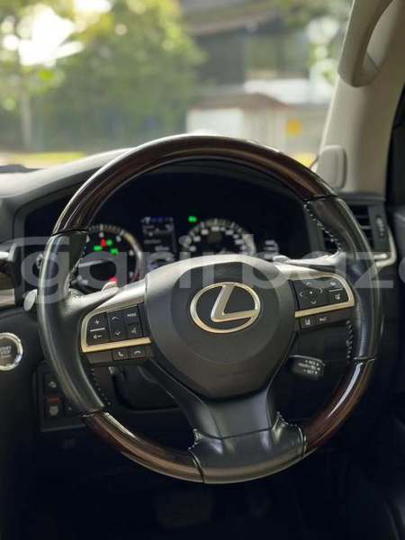 Big with watermark lexus lx570 chittagong chittagong 84019