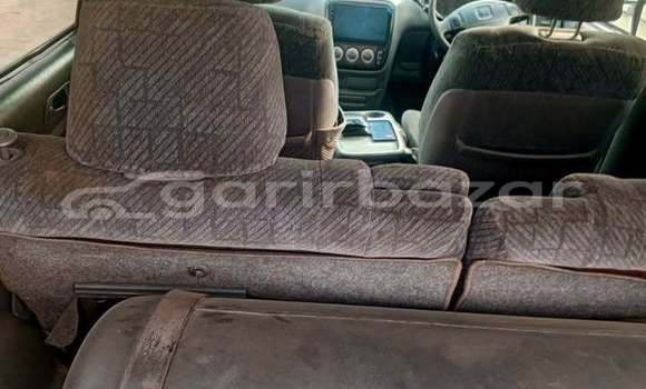 কিনুন ব্যবহৃত Honda গাড়ী কিনুন ব্যবহৃত Honda গাড়ী