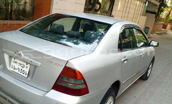 কিনুন ব্যবহৃত Toyota গাড়ী কিনুন ব্যবহৃত Toyota গাড়ী
