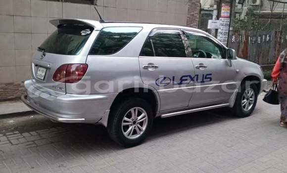 কিনুন ব্যবহৃত Toyota গাড়ী কিনুন ব্যবহৃত Toyota গাড়ী