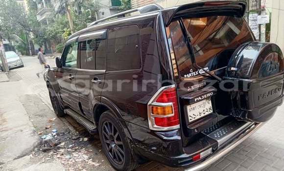 কিনুন ব্যবহৃত Mitsubishi গাড়ী কিনুন ব্যবহৃত Mitsubishi গাড়ী
