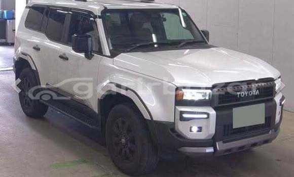 Buy Used 2024 Toyota Land cruiser in Dhaka, Dhaka Buy Used 2024 Toyota Land cruiser in Dhaka, Dhaka