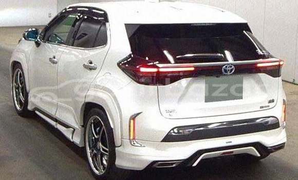 Buy Used 2021 Toyota Yaris in Dhaka, Dhaka Buy Used 2021 Toyota Yaris in Dhaka, Dhaka