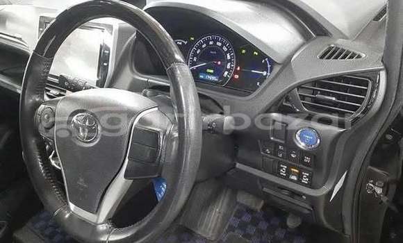 Buy Used 2021 Toyota Esquire in Dhaka, Dhaka Buy Used 2021 Toyota Esquire in Dhaka, Dhaka