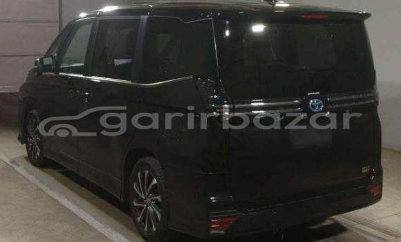 Buy Used 2022 Toyota Voxy in Dhaka, Dhaka Buy Used 2022 Toyota Voxy in Dhaka, Dhaka