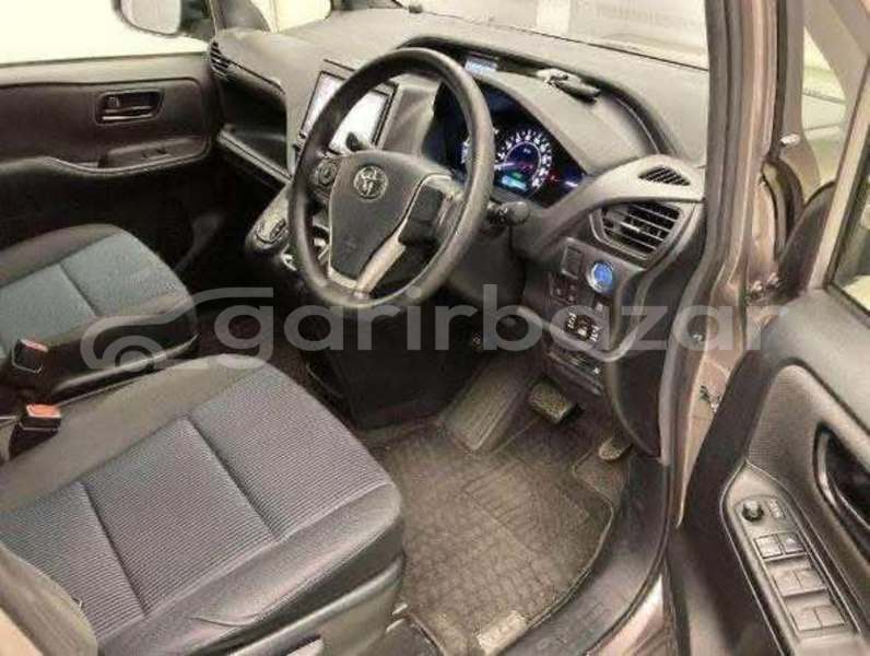 Big with watermark toyota noah dhaka dhaka 84073