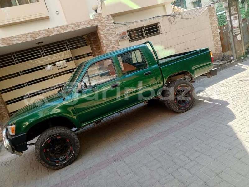 Big with watermark toyota hilux dhaka dhaka 84076