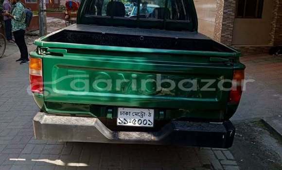 কিনুন ব্যবহৃত Toyota গাড়ী কিনুন ব্যবহৃত Toyota গাড়ী