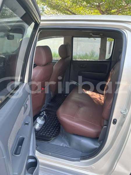 Big with watermark toyota hilux dhaka dhaka 84077