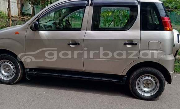 কিনুন ব্যবহৃত Mahindra গাড়ী কিনুন ব্যবহৃত Mahindra গাড়ী