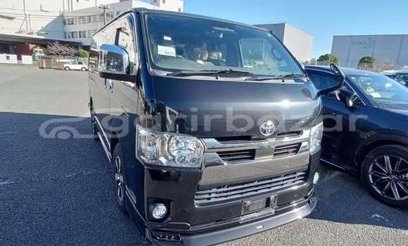 Buy Used 2020 Toyota Hiace in Dhaka, Dhaka Buy Used 2020 Toyota Hiace in Dhaka, Dhaka
