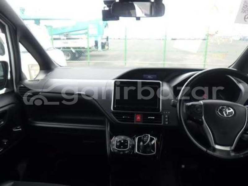 Big with watermark toyota noah dhaka dhaka 84080