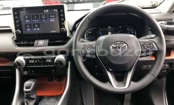 Buy Used 2022 Toyota Rav4 in Dhaka, Dhaka Buy Used 2022 Toyota Rav4 in Dhaka, Dhaka