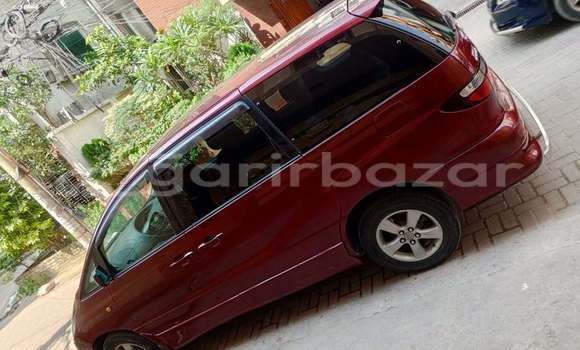 কিনুন ব্যবহৃত Toyota গাড়ী কিনুন ব্যবহৃত Toyota গাড়ী