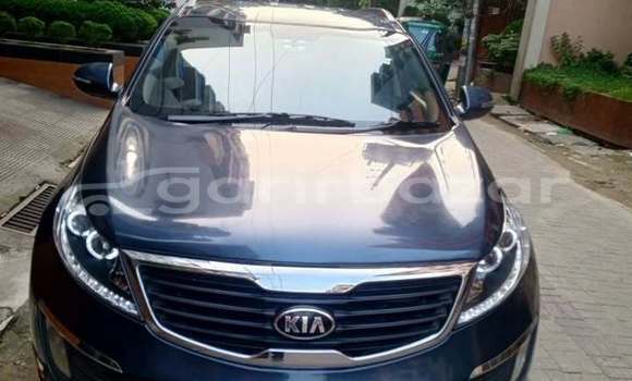 কিনুন ব্যবহৃত Kia গাড়ী কিনুন ব্যবহৃত Kia গাড়ী