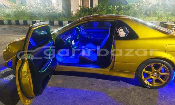 কিনুন ব্যবহৃত Toyota গাড়ী কিনুন ব্যবহৃত Toyota গাড়ী