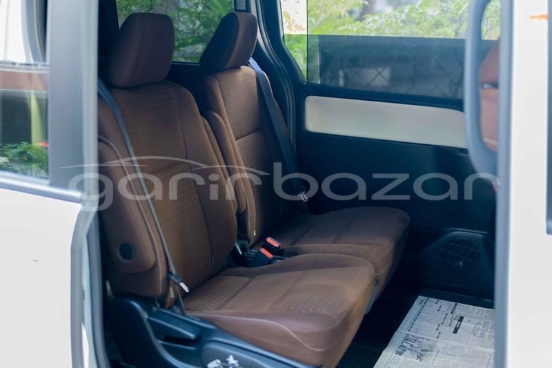 Big with watermark toyota noah khulna bagerhat 10670