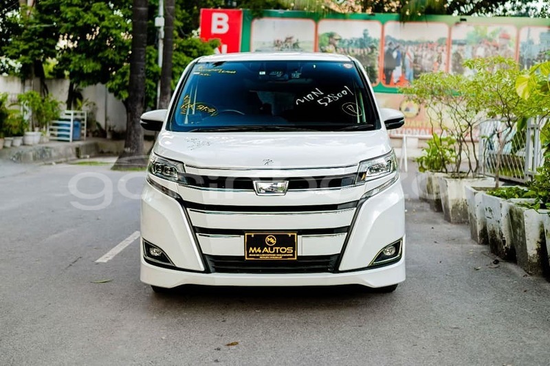 Big with watermark toyota noah khulna bagerhat 10670