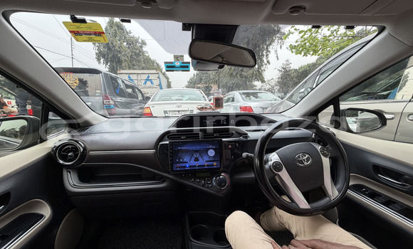 কিনুন ব্যবহৃত Toyota গাড়ী কিনুন ব্যবহৃত Toyota গাড়ী
