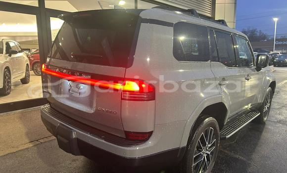 কিনুন ব্যবহৃত Lexus গাড়ী কিনুন ব্যবহৃত Lexus গাড়ী