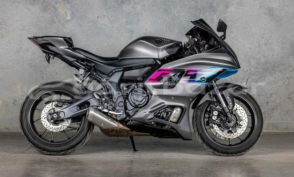 কিনুন ব্যবহৃত Yamaha সাইকেল