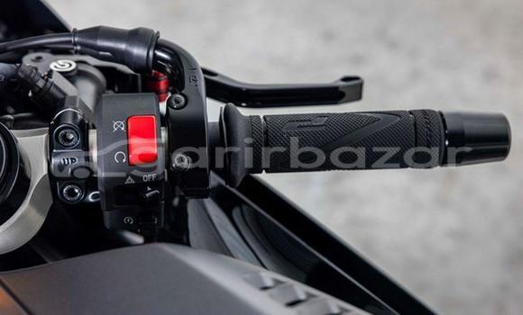 কিনুন ব্যবহৃত Yamaha সাইকেল কিনুন ব্যবহৃত Yamaha সাইকেল