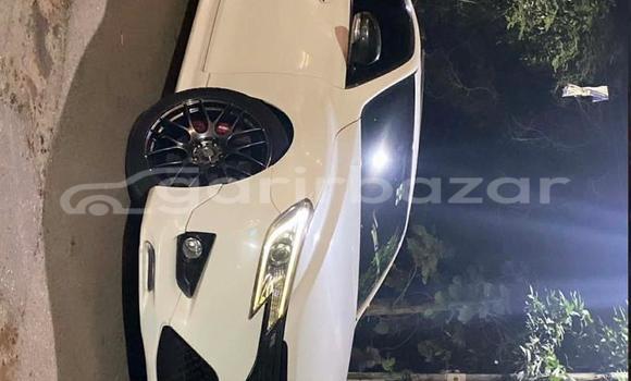 কিনুন ব্যবহৃত Toyota গাড়ী