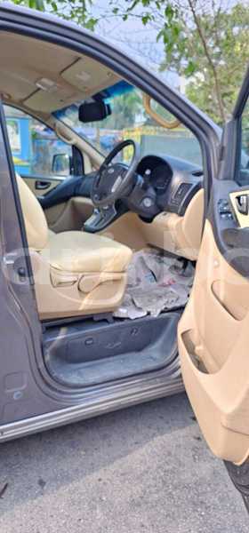 Big with watermark hyundai h 1 dhaka dhaka 84186