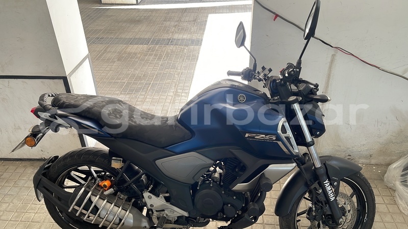 Big with watermark yamaha fz dhaka dhaka 84225
