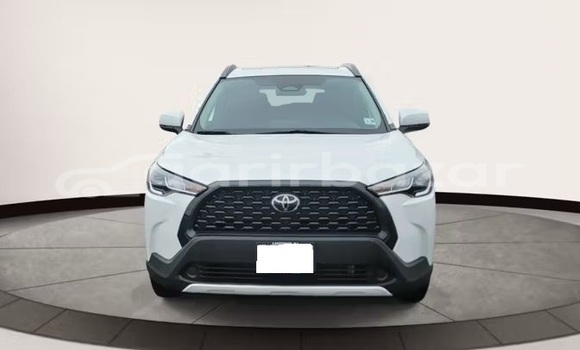 কিনুন ব্যবহৃত Toyota গাড়ী কিনুন ব্যবহৃত Toyota গাড়ী